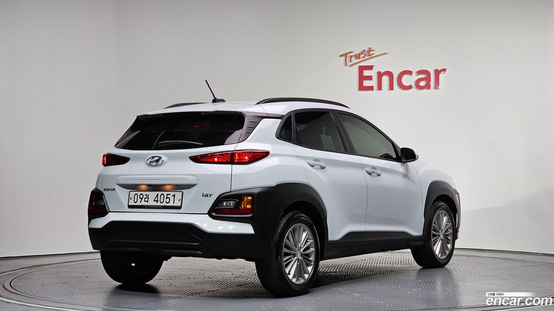 Main__Slider__Photo:Kona Hyundai 2019.2-1