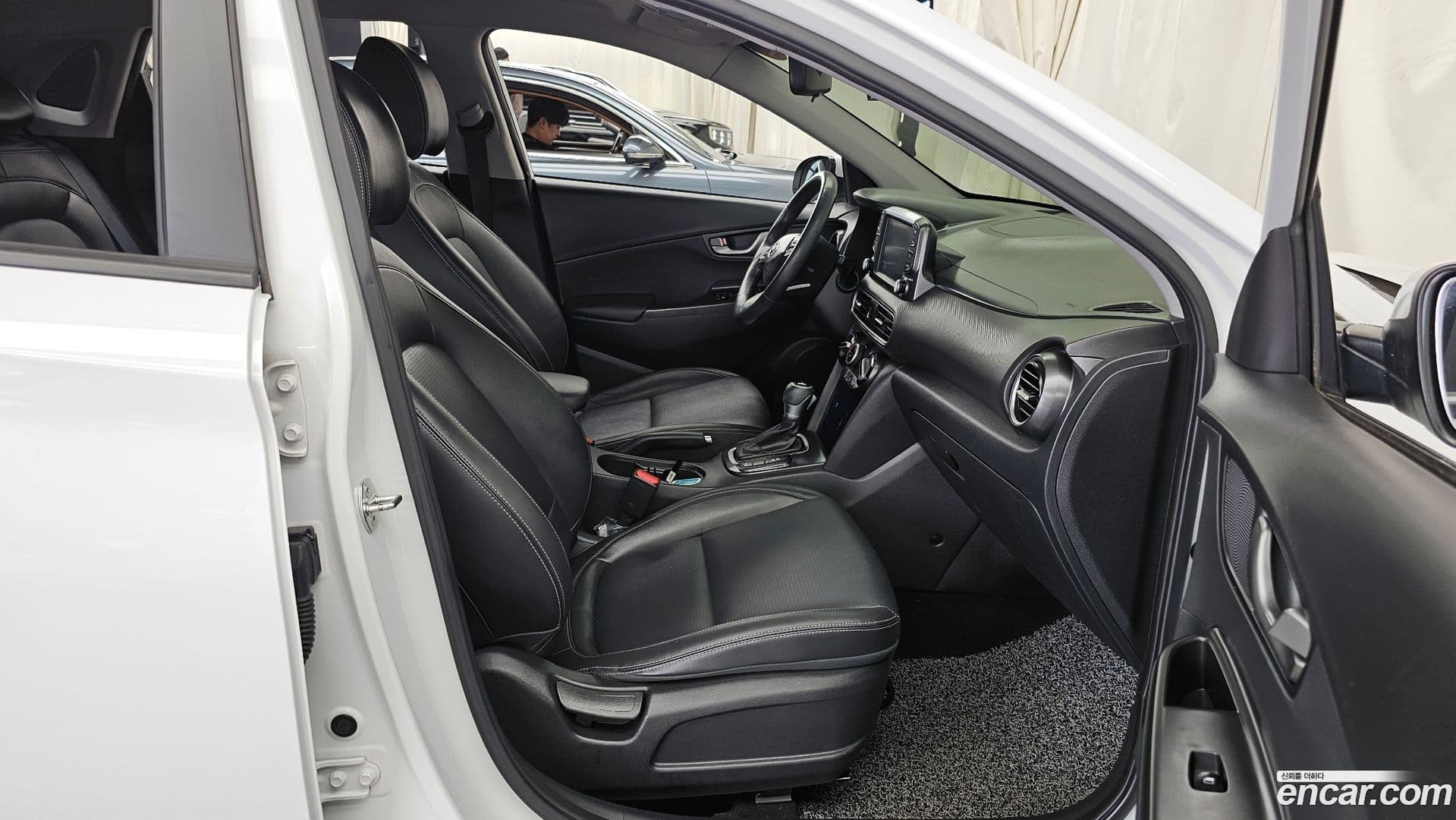 Main__Slider__Photo:Kona Hyundai 2019.2-10