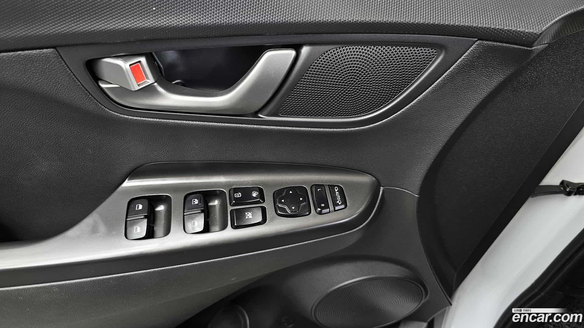 Kona Hyundai 2019.2-OPTION-023