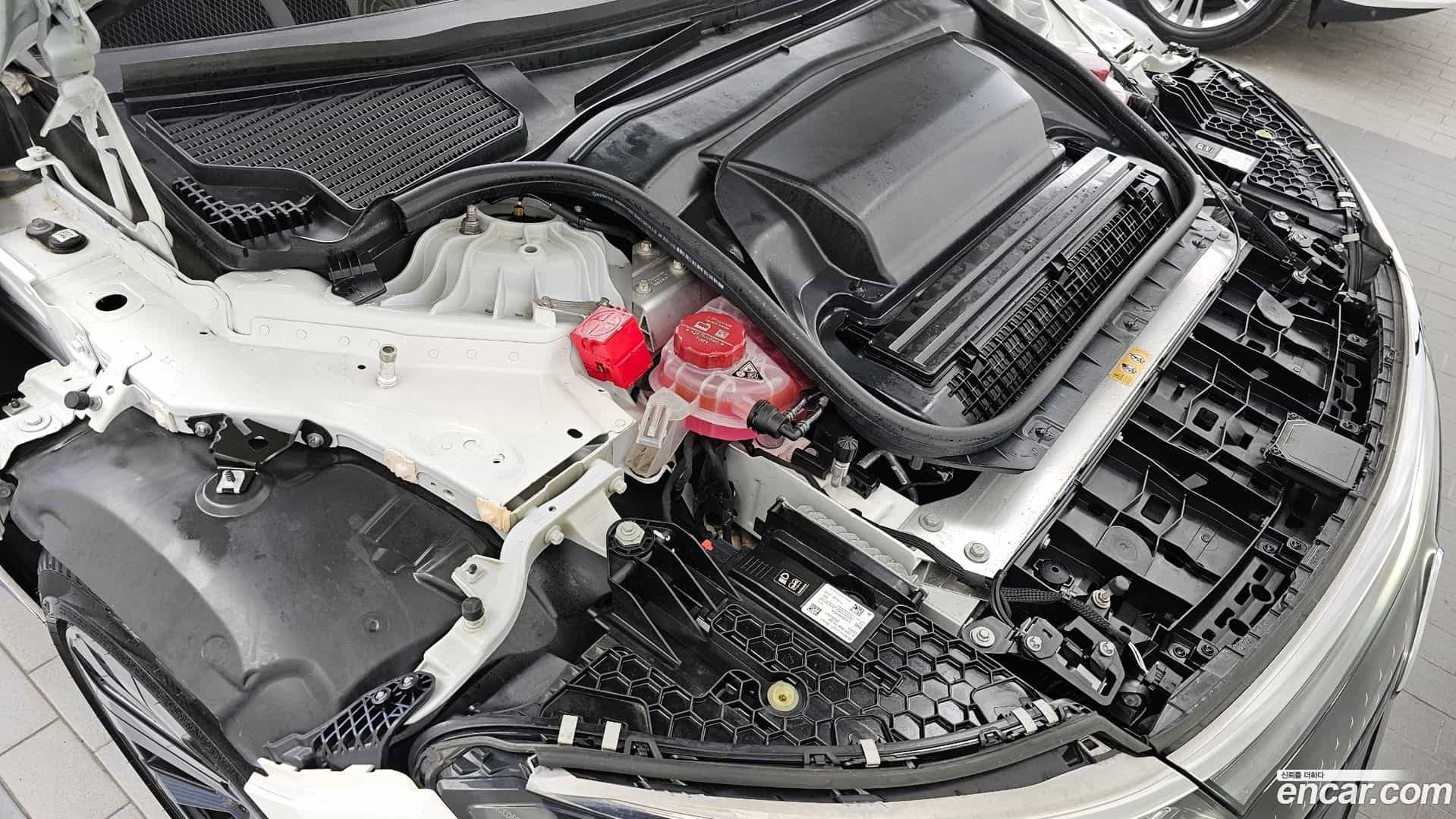 EQS Mercedes-Benz 2022.10-OUTER-006