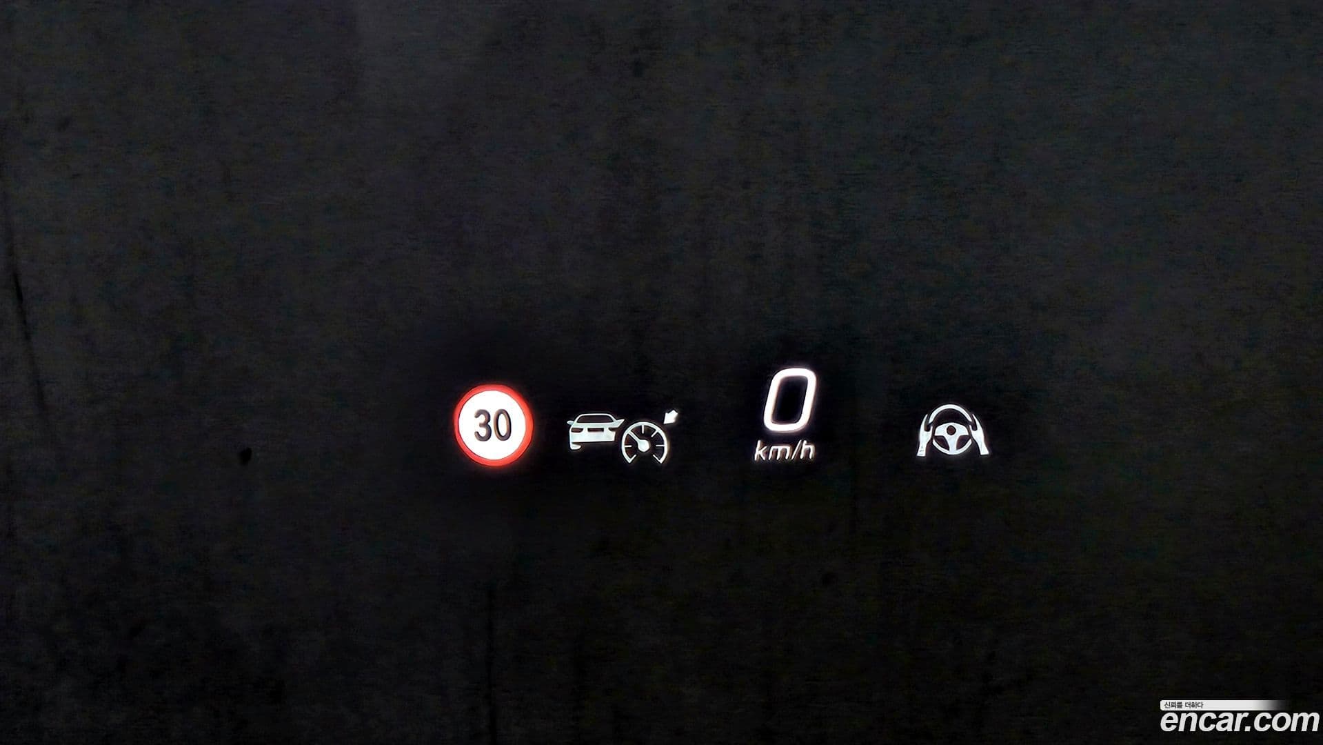 Main__Slider__Photo:EQS Mercedes-Benz 2022.10-16