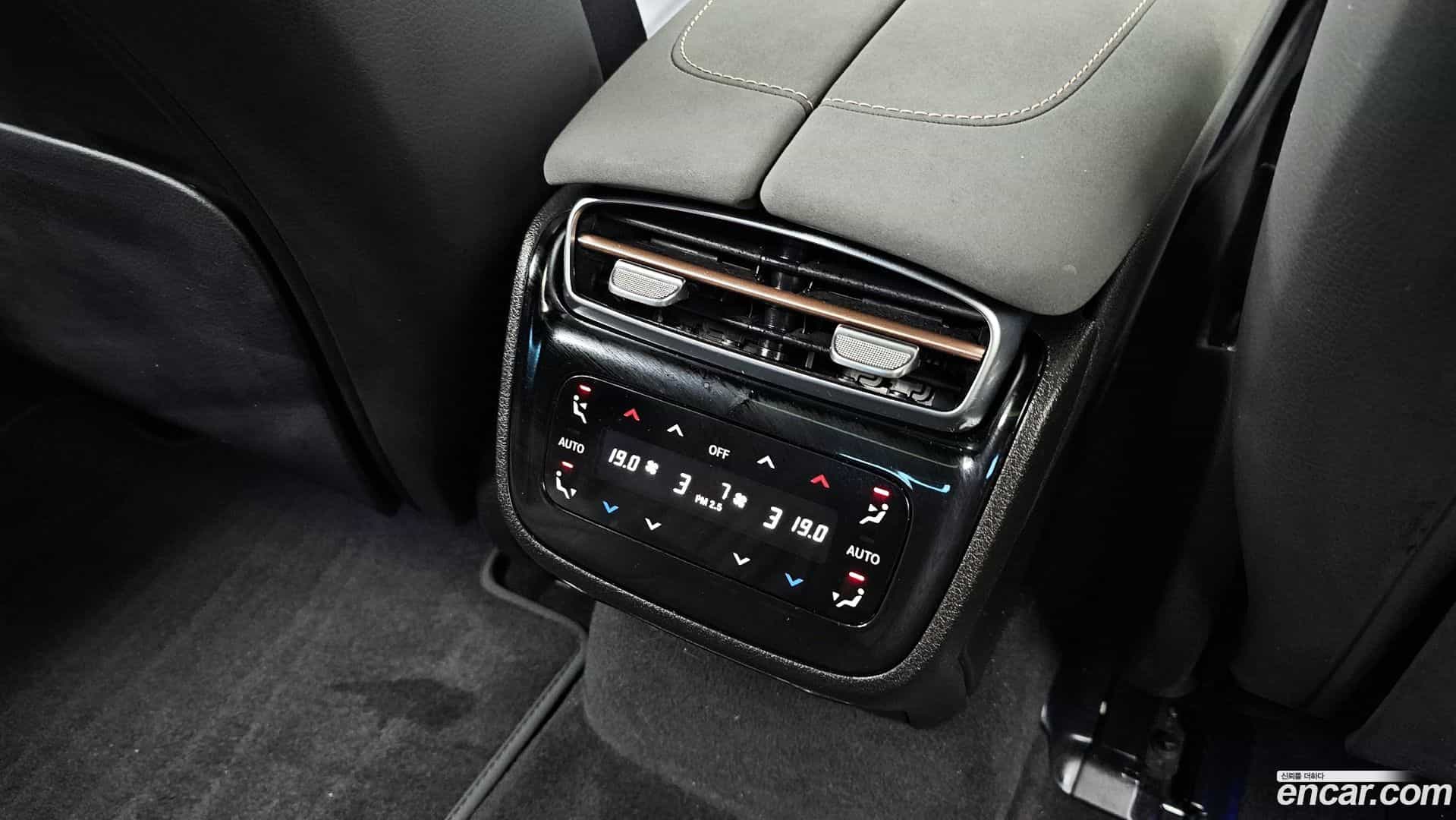 EQS Mercedes-Benz 2022.10-OPTION-047