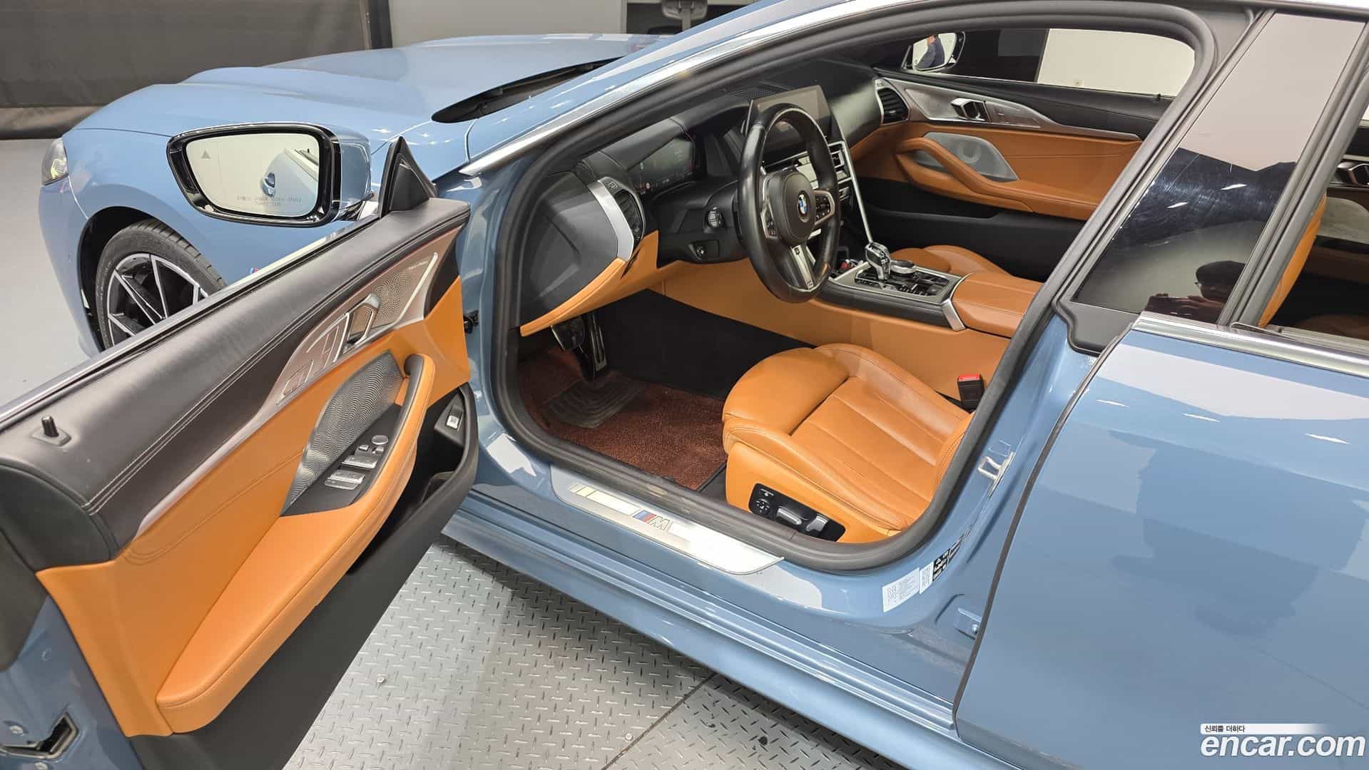 8-Series BMW 2020.4-INNER-010
