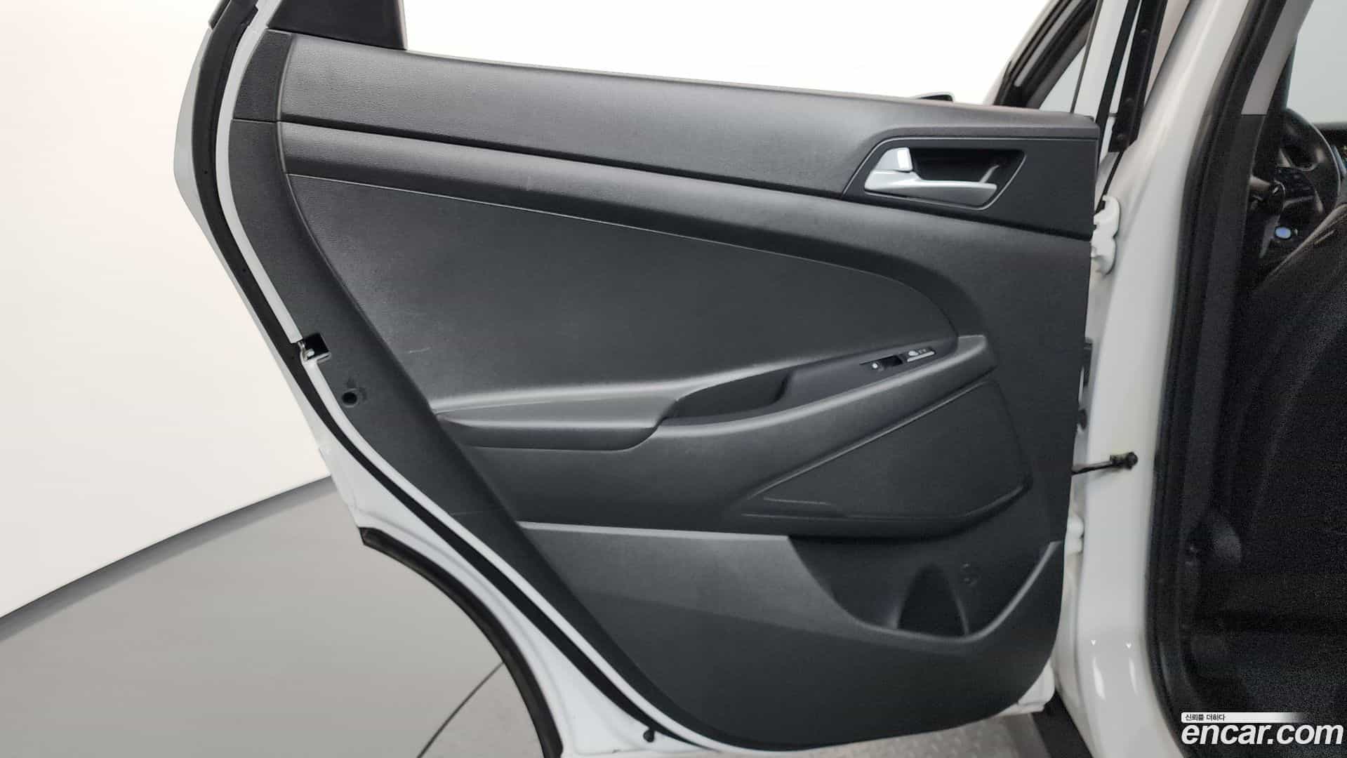 Tucson Hyundai 2016.8-INNER-035