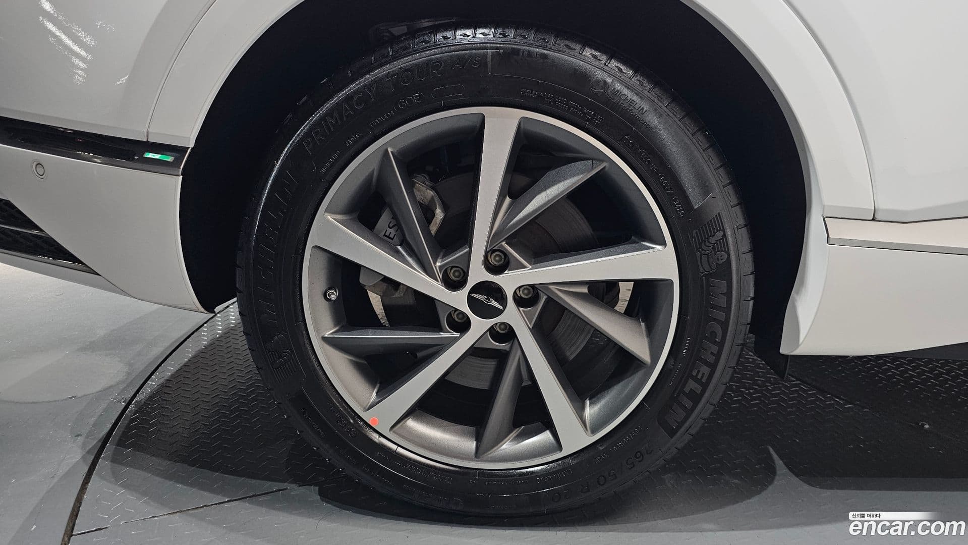 Main__Slider__Photo:GV80 Genesis 2024.3-4