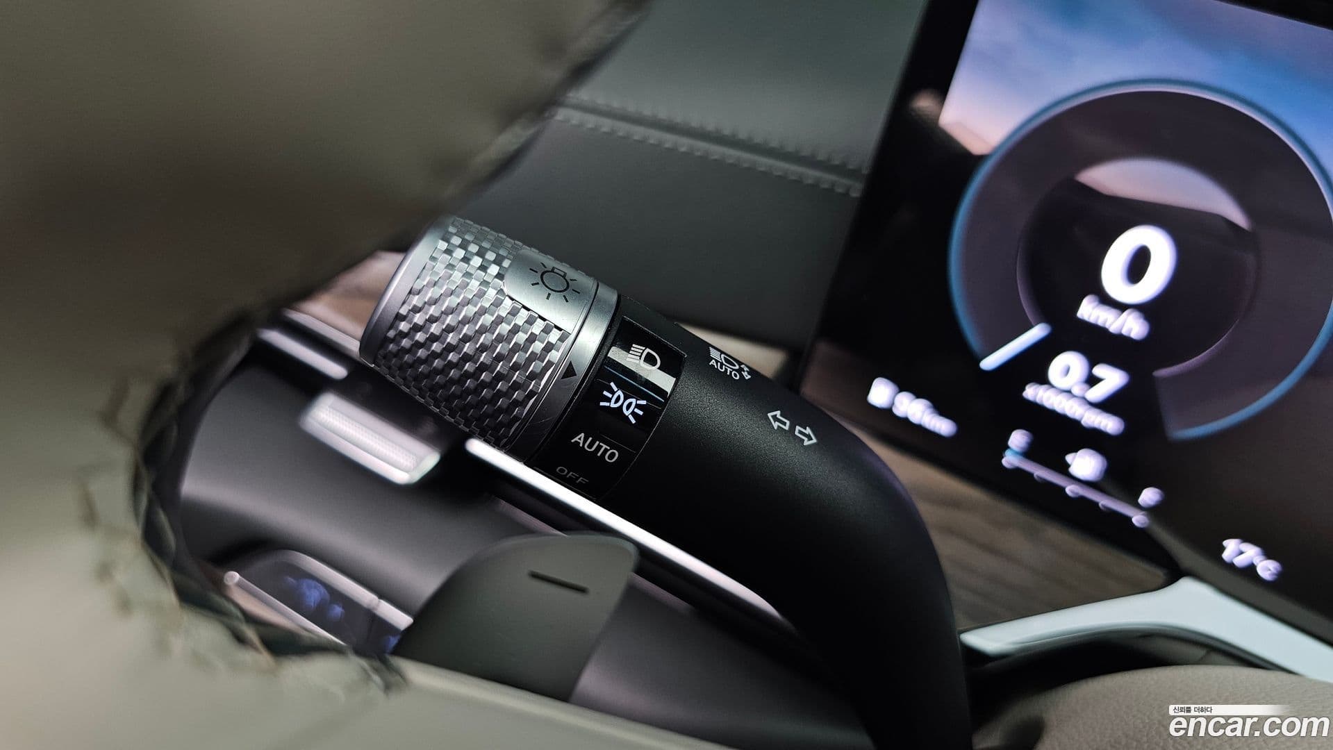 Main__Slider__Photo:GV80 Genesis 2024.3-35