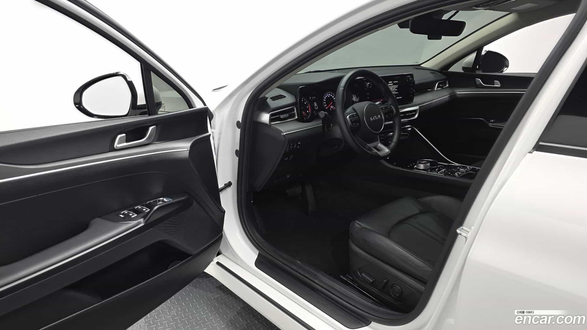 K5 Kia 2023.8-INNER-010