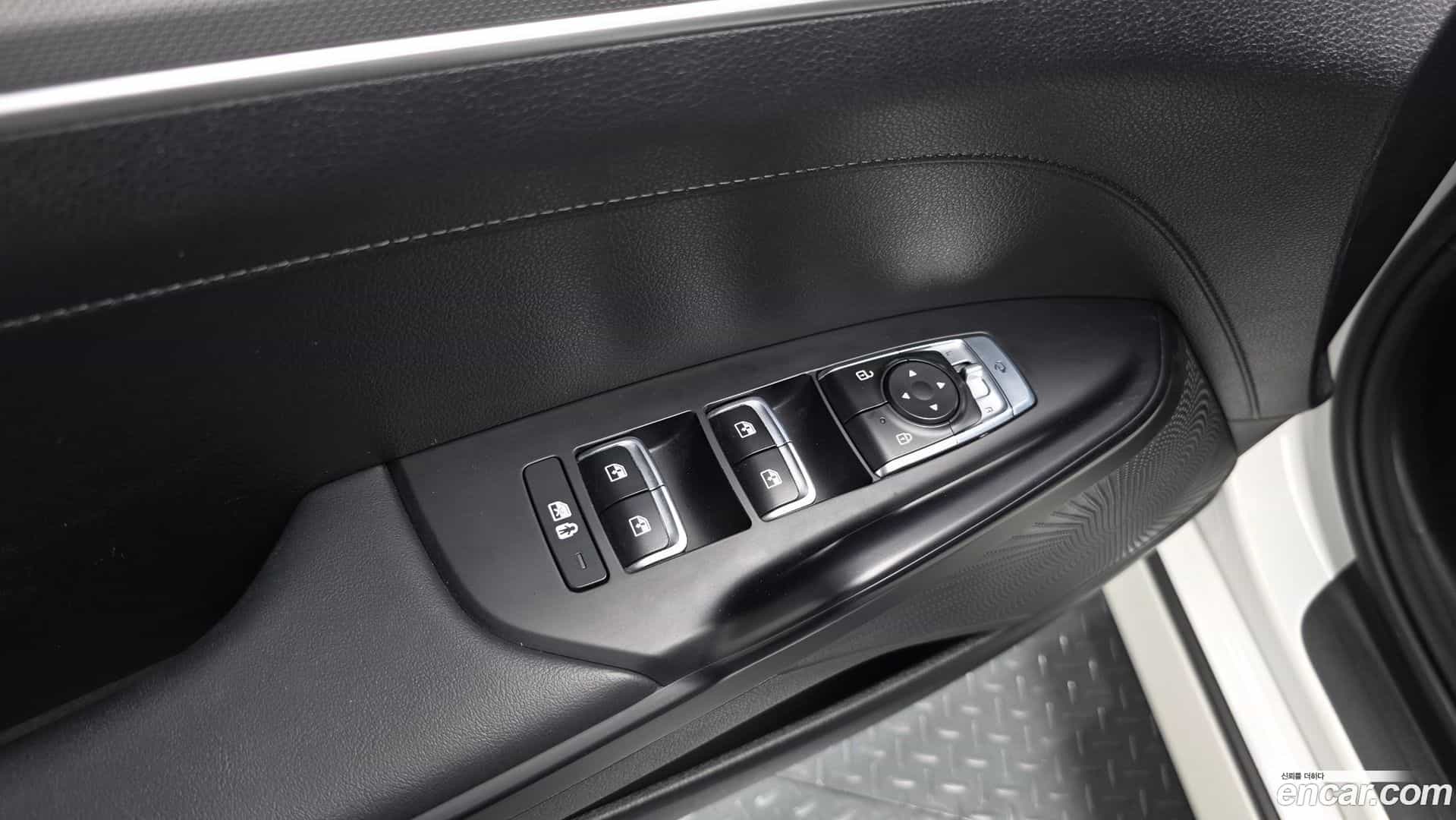 K5 Kia 2023.8-OPTION-040