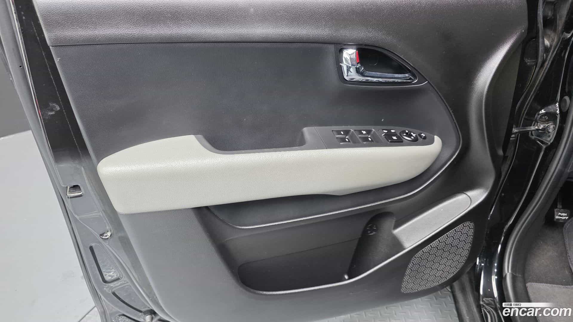 RAY Kia 2018.7-INNER-035