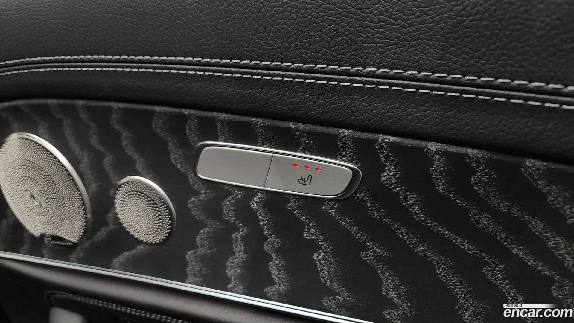 E-Class Mercedes-Benz 2022.9-OPTION-024