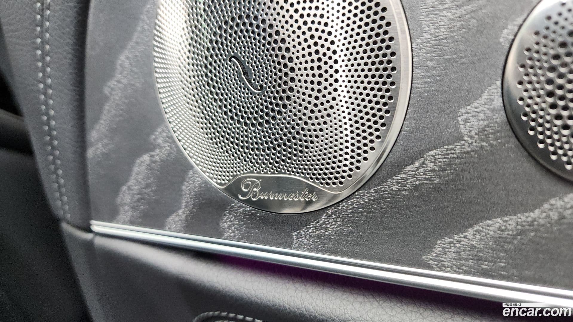 Main__Slider__Photo:E-Class Mercedes-Benz 2022.9-35