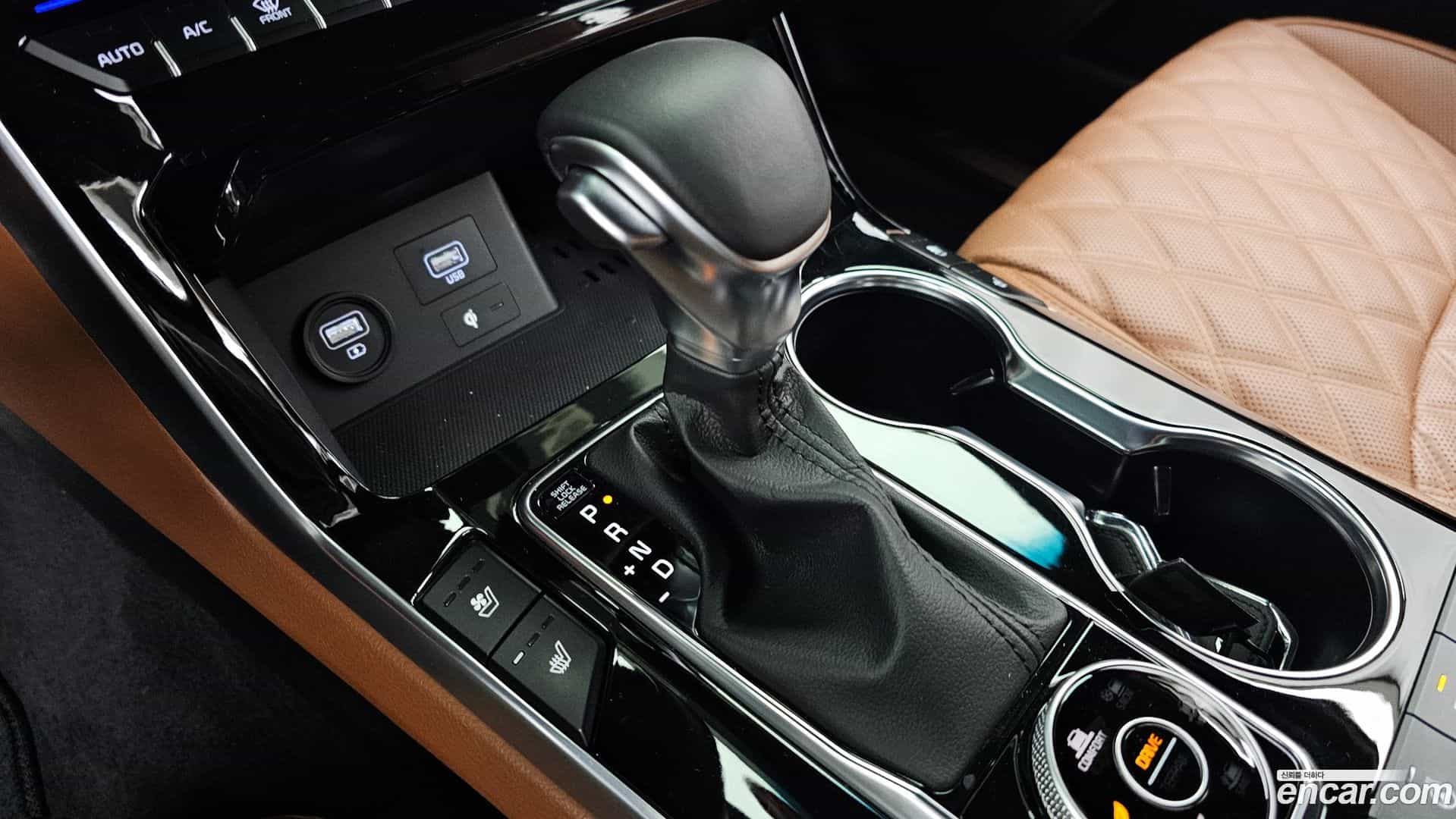 Mohave Kia 2022.8-INNER-009