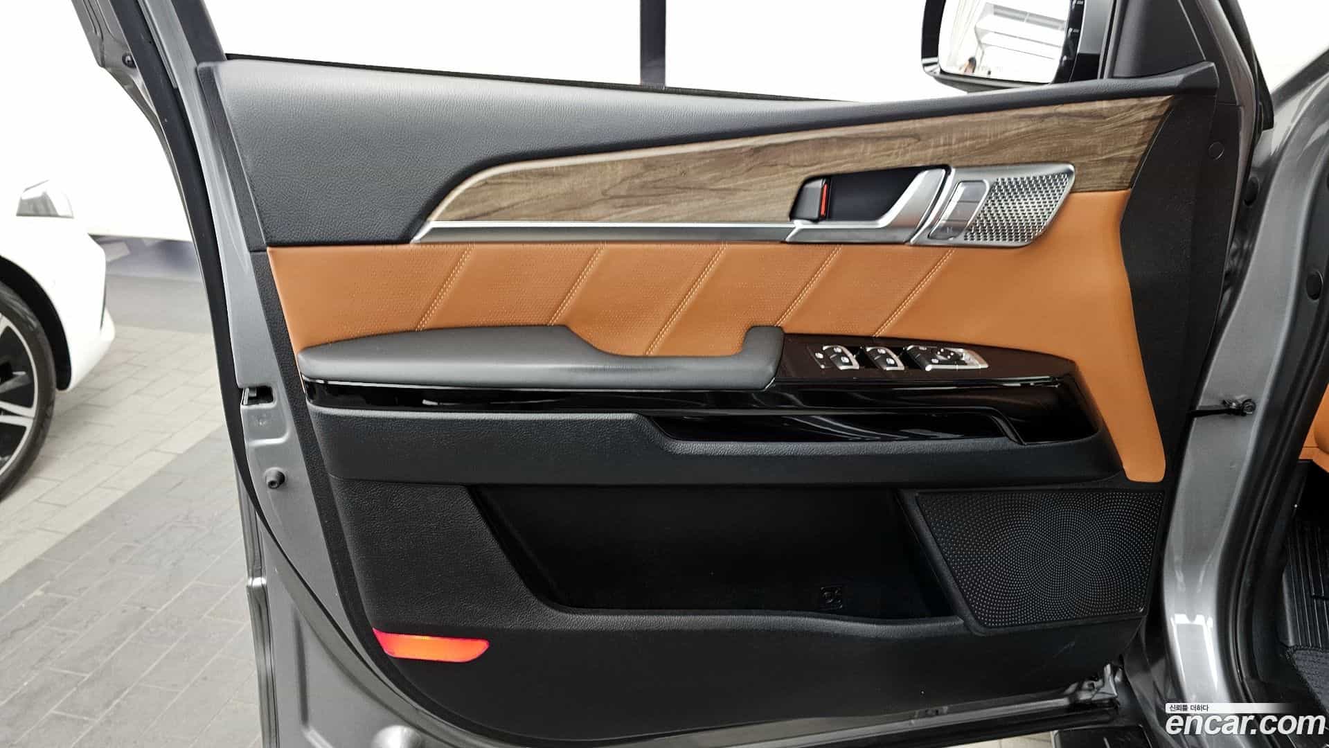 Mohave Kia 2022.8-INNER-034