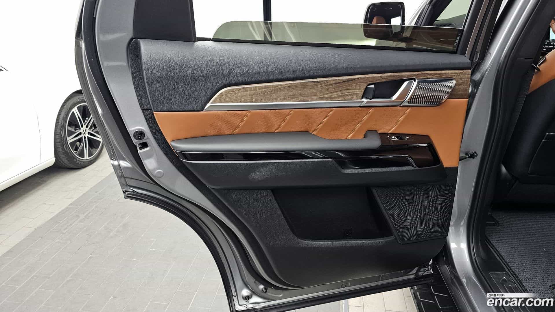Mohave Kia 2022.8-INNER-035