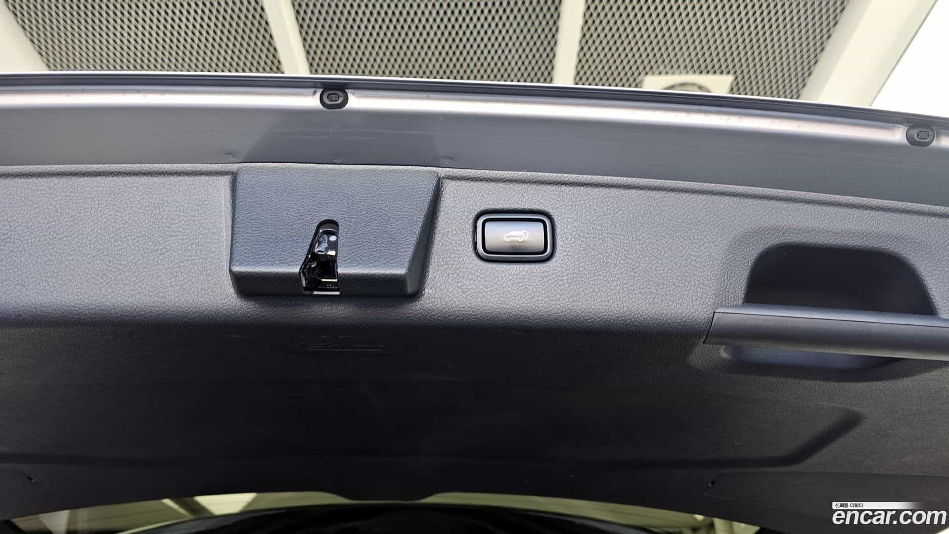 Mohave Kia 2022.8-INNER-036