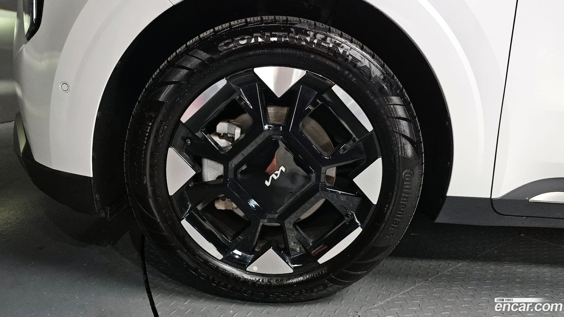 Main__Slider__Photo:Canival Kia 2024.3-4