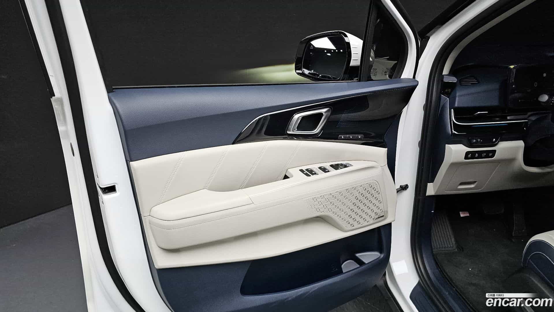 Canival Kia 2024.3-INNER-034