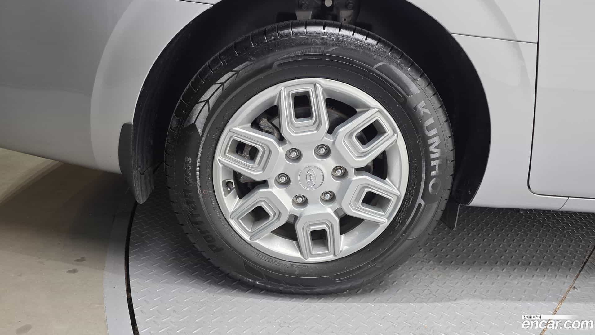 Staria Hyundai 2023.0-OUTER-005