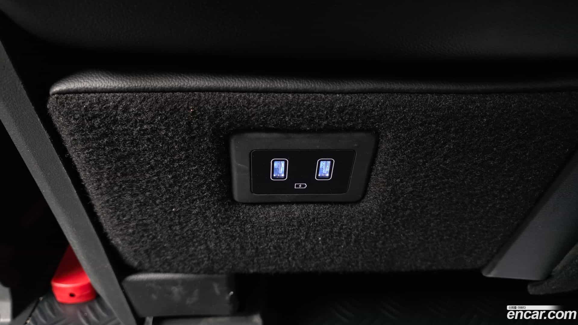 Staria Hyundai 2023.0-OPTION-042