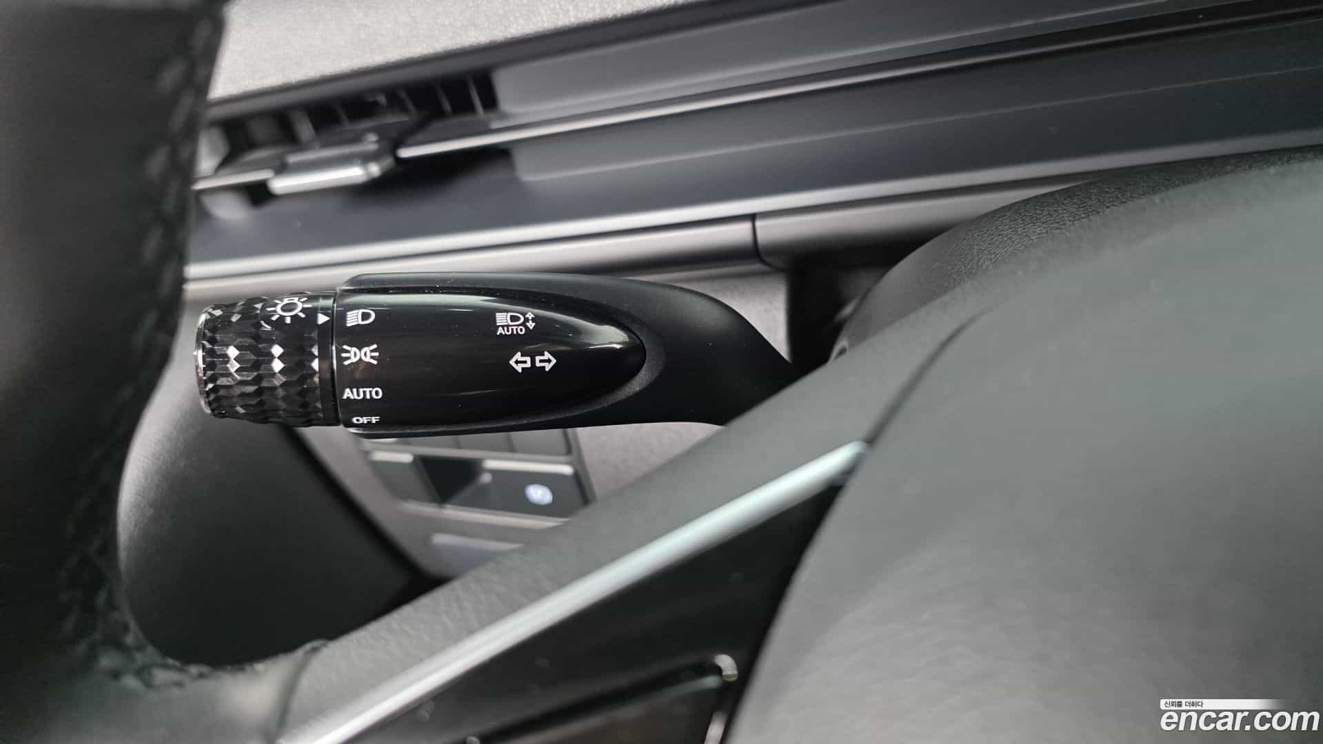 Staria Hyundai 2023.0-OPTION-048