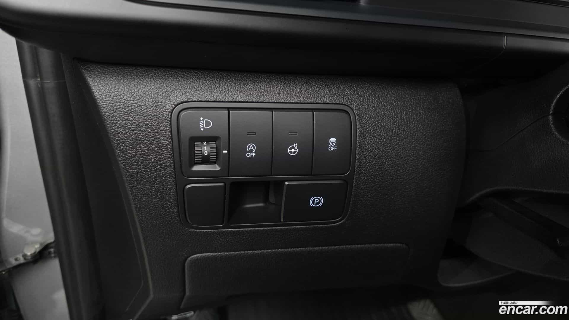 Staria Hyundai 2023.0-OPTION-050