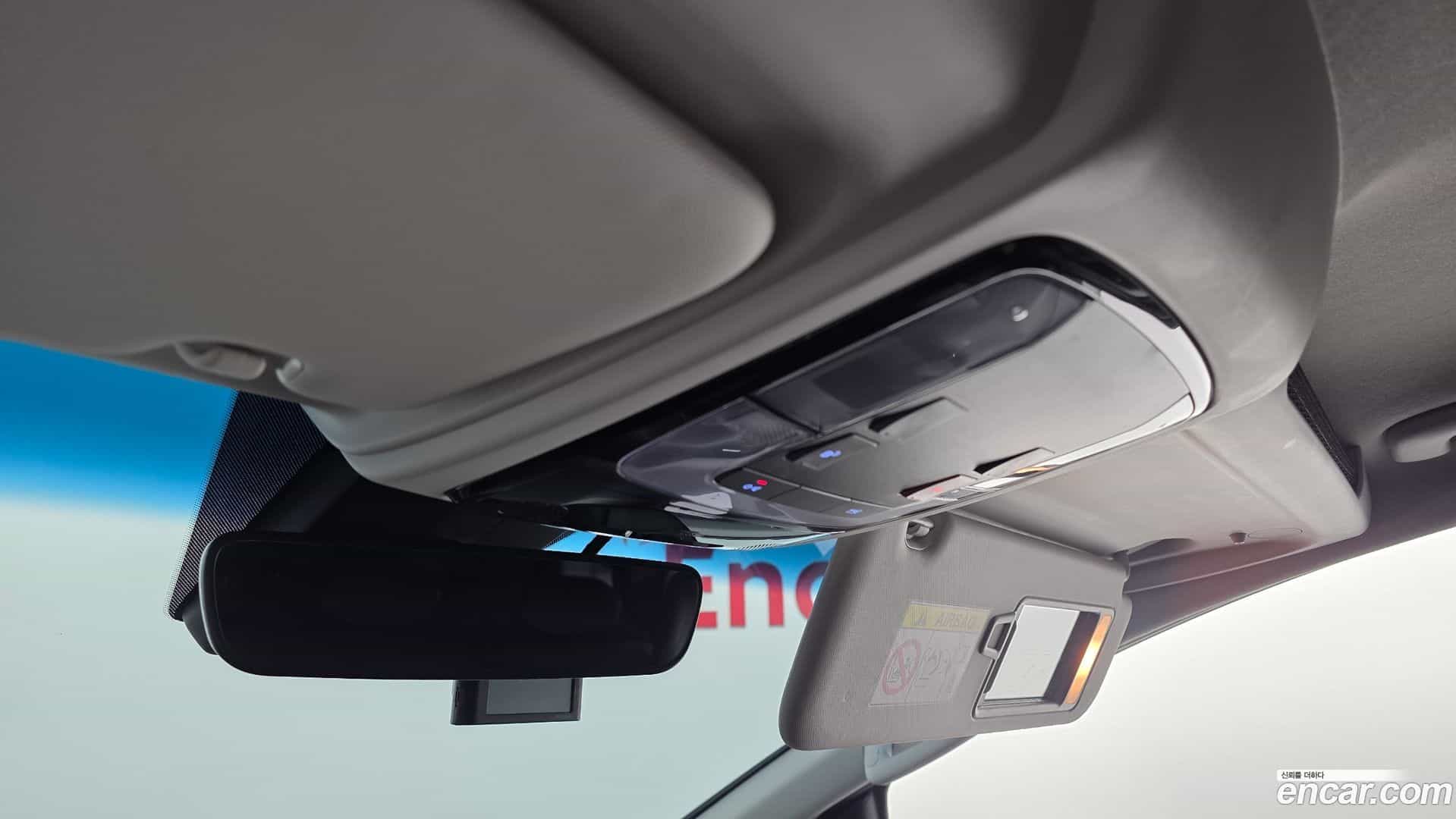 Staria Hyundai 2023.0-OPTION-051