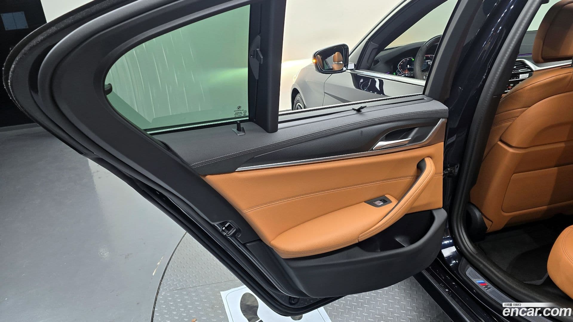 Main__Slider__Photo:5-Series BMW 2023.7-24