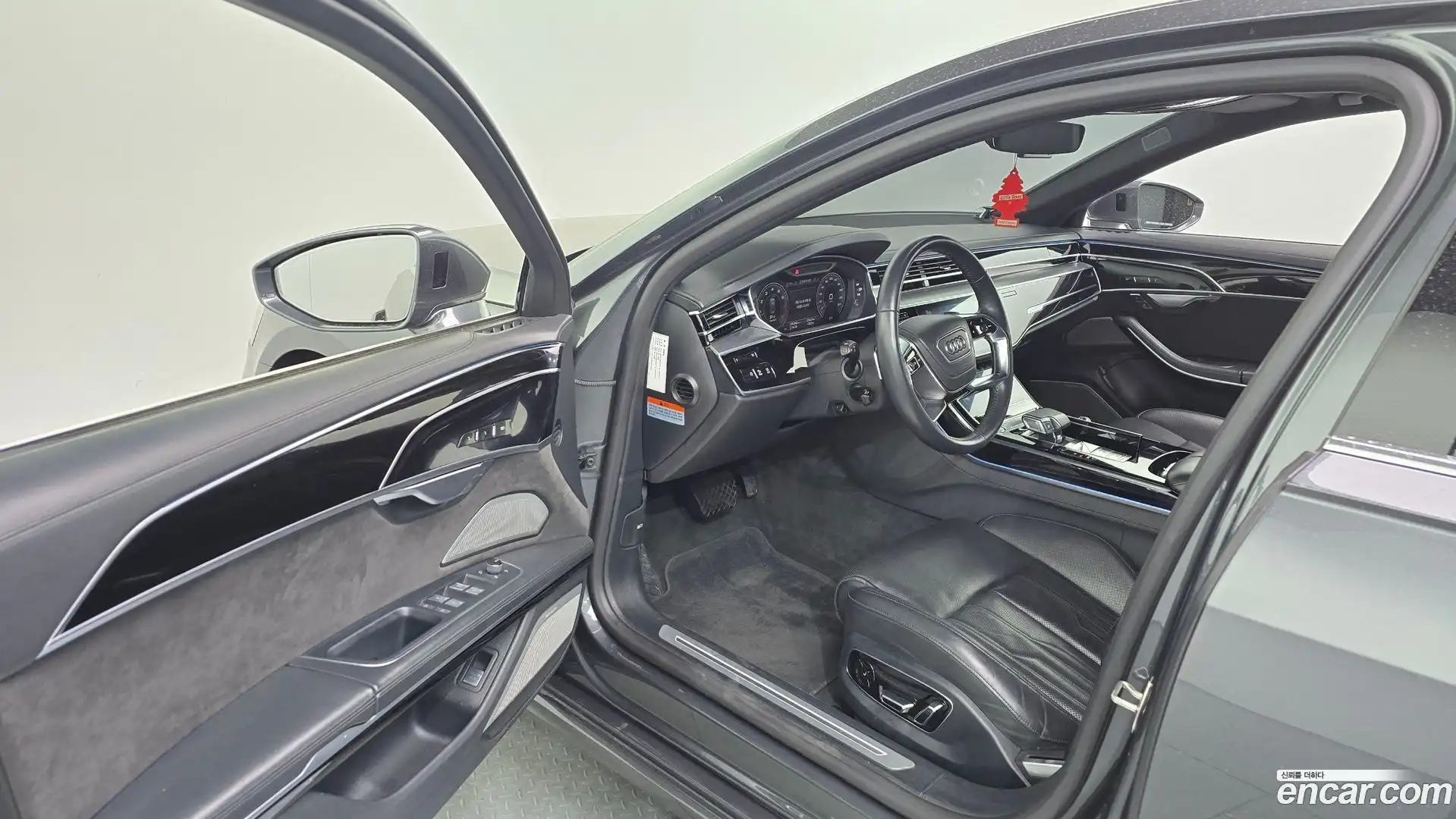 A8 Audi 2019.11-INNER-010