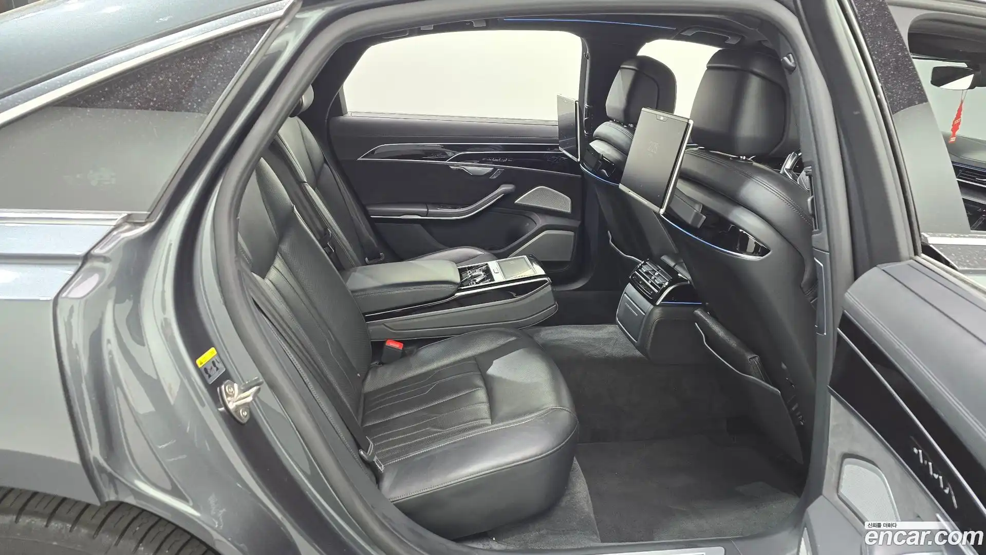 A8 Audi 2019.11-OPTION-023