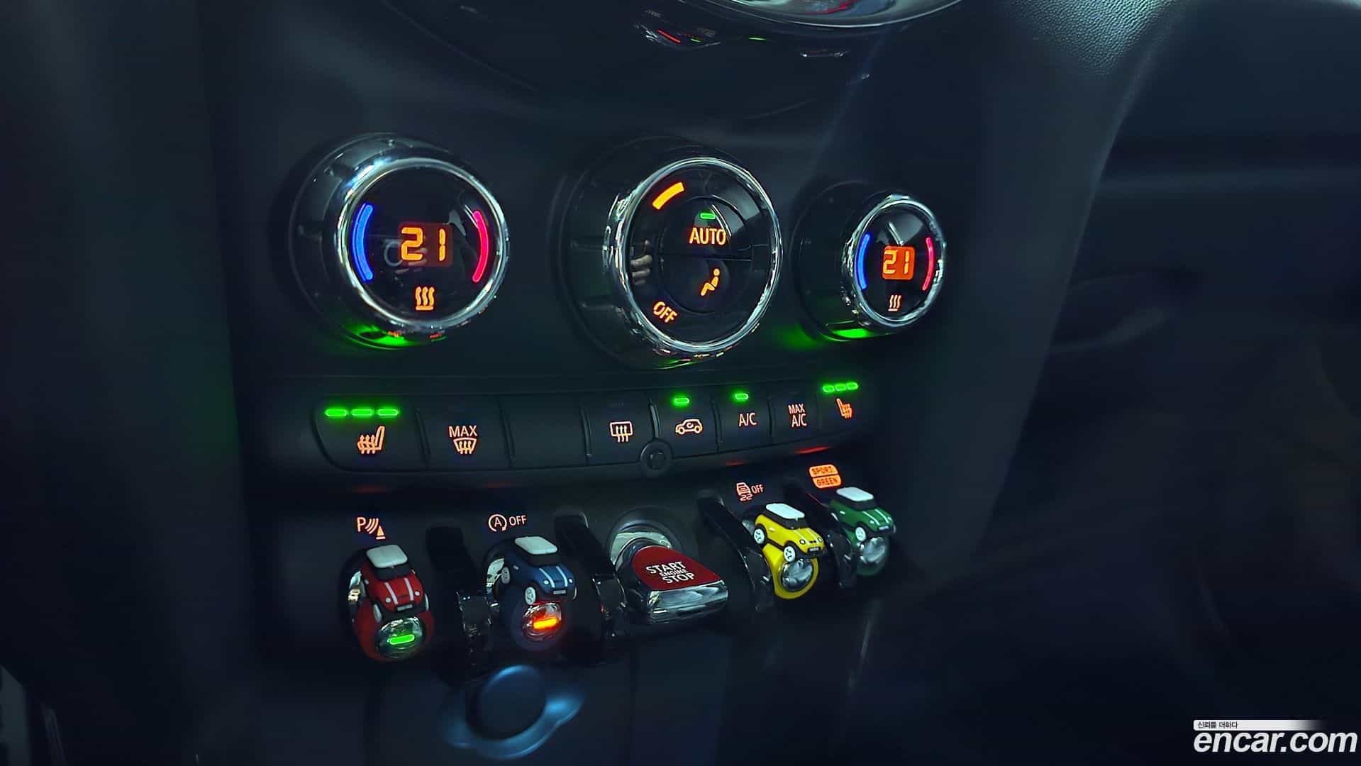 Cooper Mini 2024.2-OPTION-022