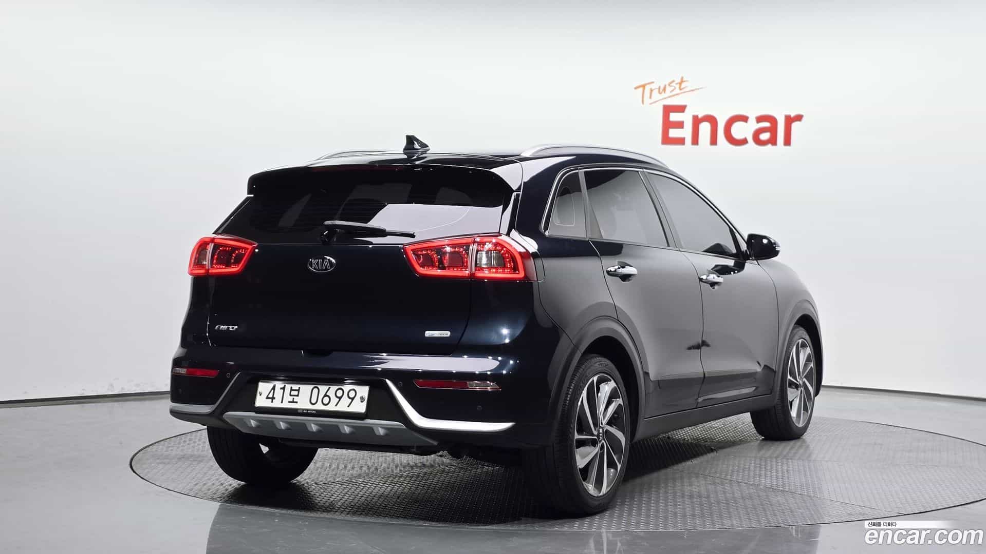 Niro Kia 2016.3-OUTER-002