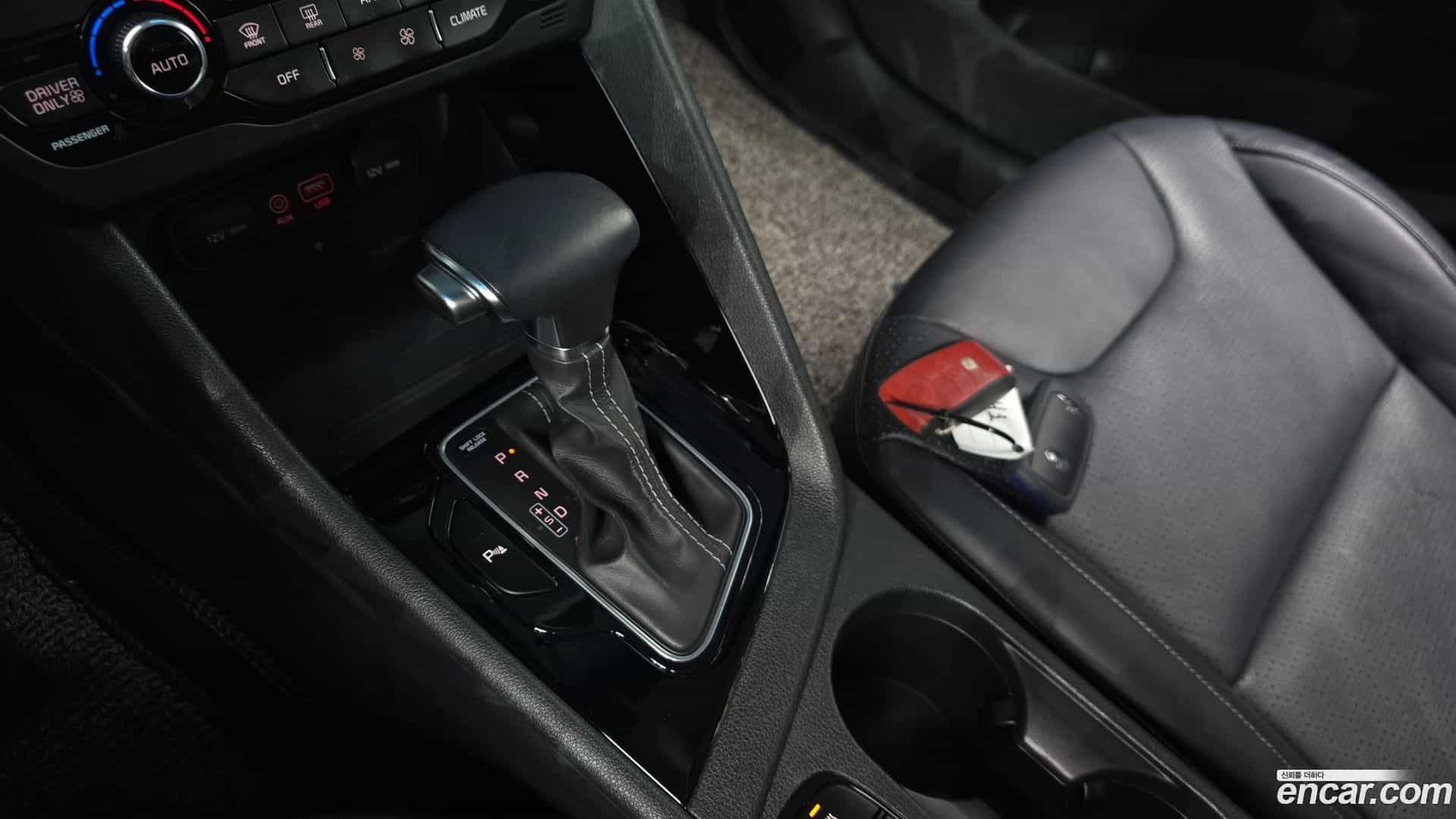 Niro Kia 2016.3-INNER-009