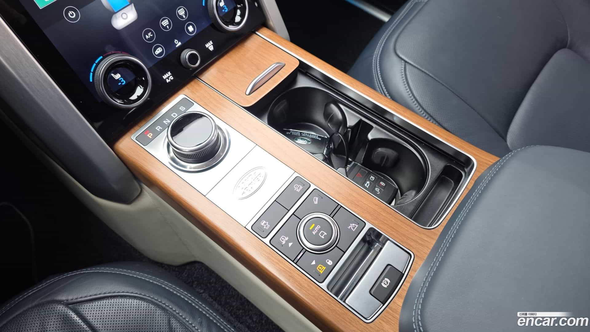 Range Rover Land Rover 2021.9-INNER-009