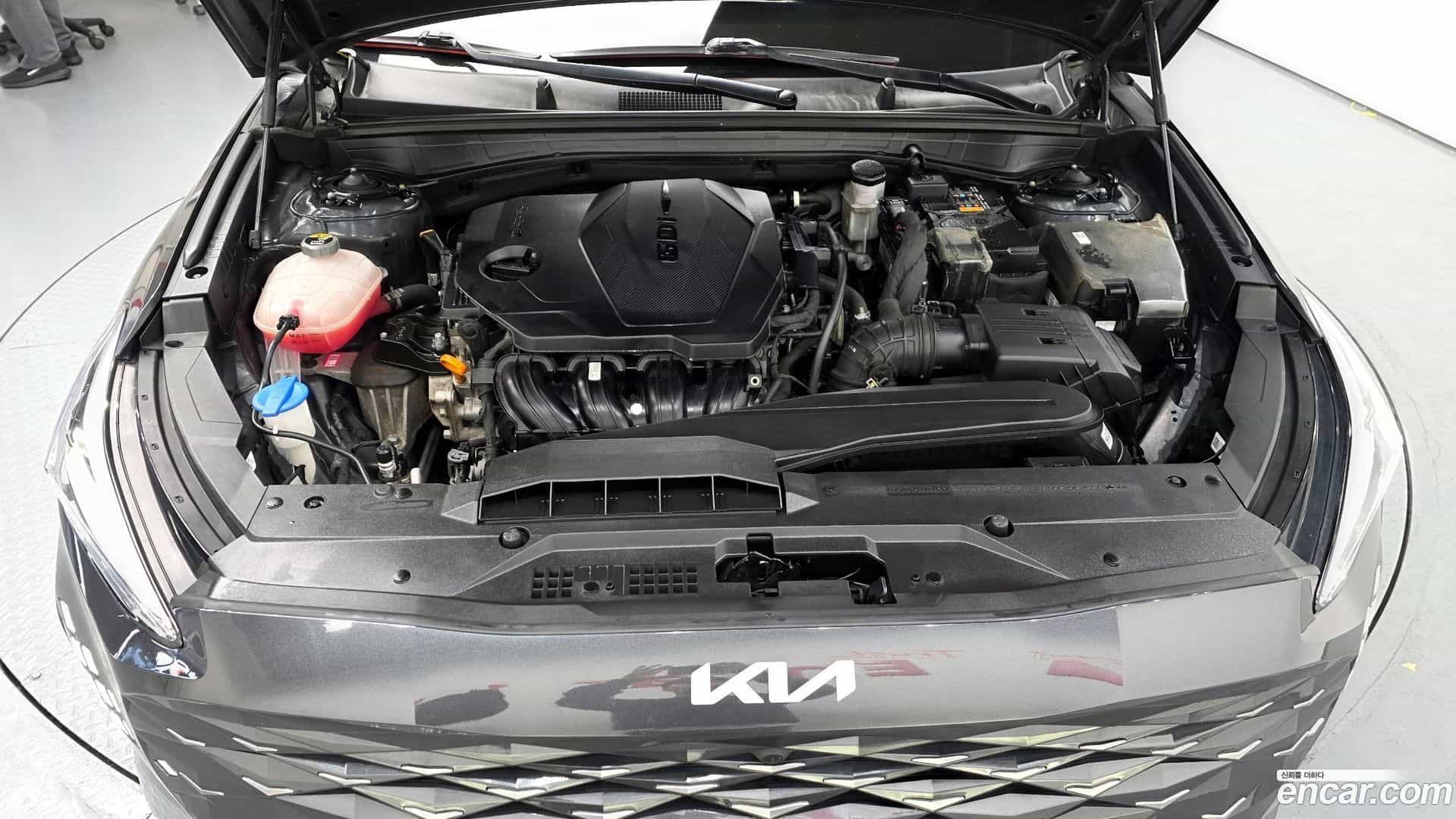 K8 Kia 2023.0-OUTER-006
