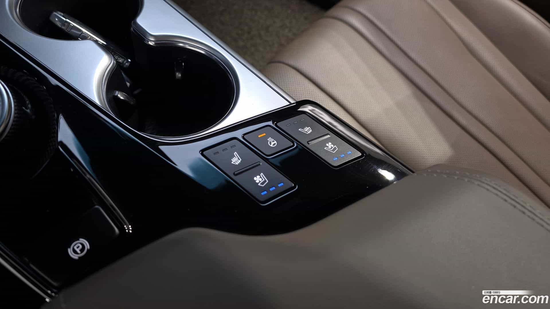 K8 Kia 2023.0-OPTION-020