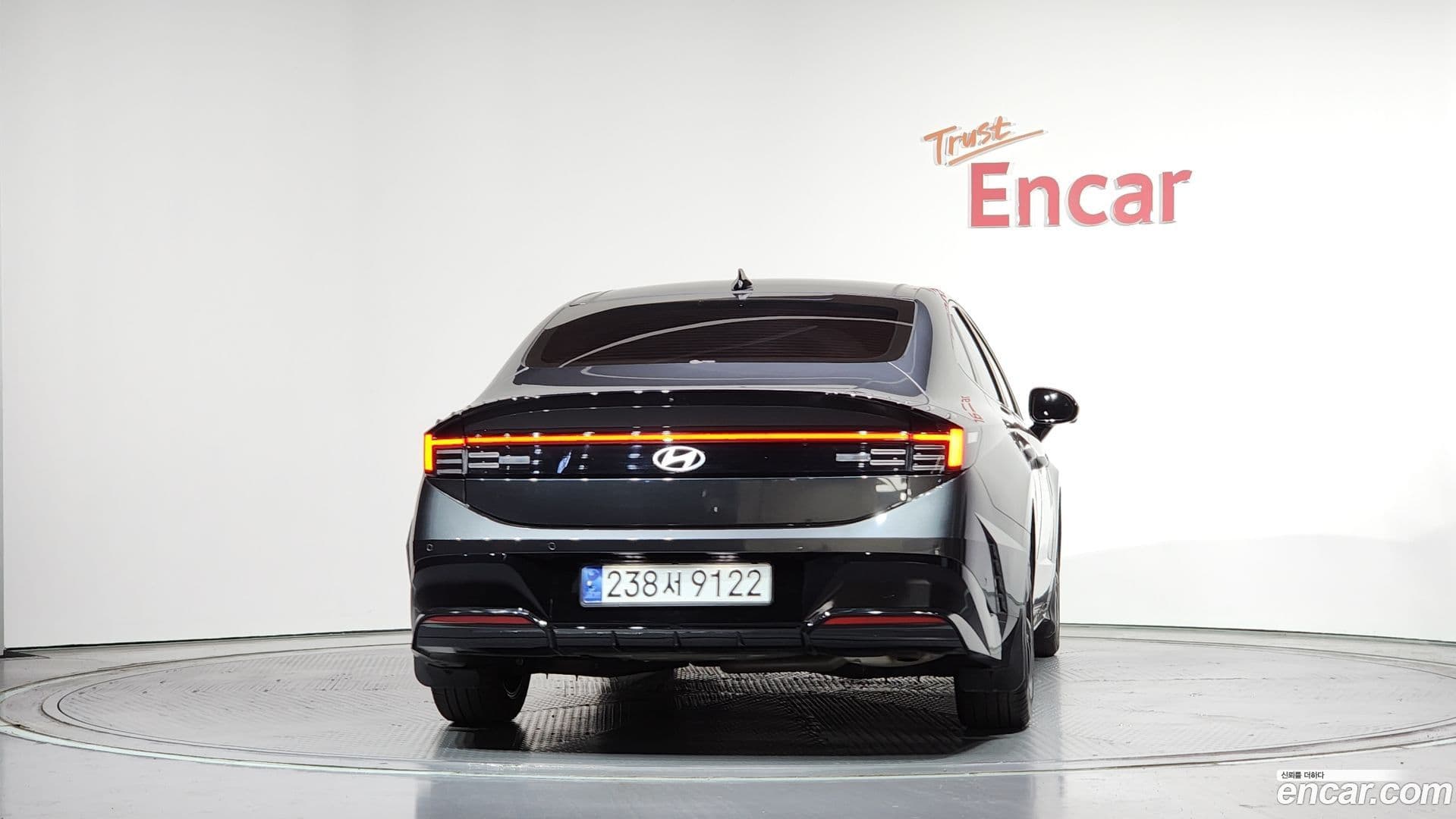 Main__Slider__Photo:Sonata Hyundai 2024.4-3