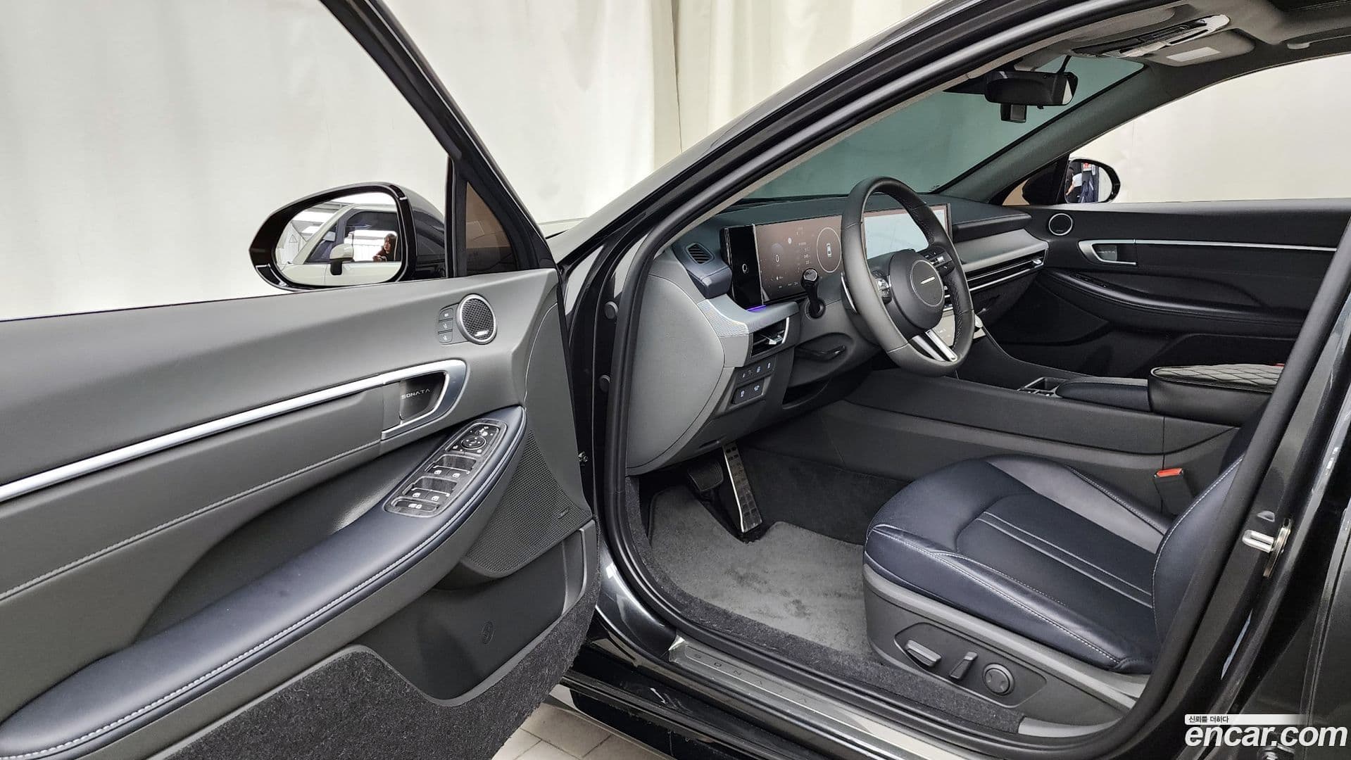 Main__Slider__Photo:Sonata Hyundai 2024.4-9