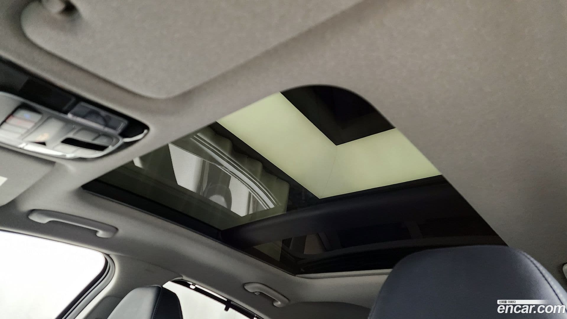 Main__Slider__Photo:Sonata Hyundai 2024.4-17