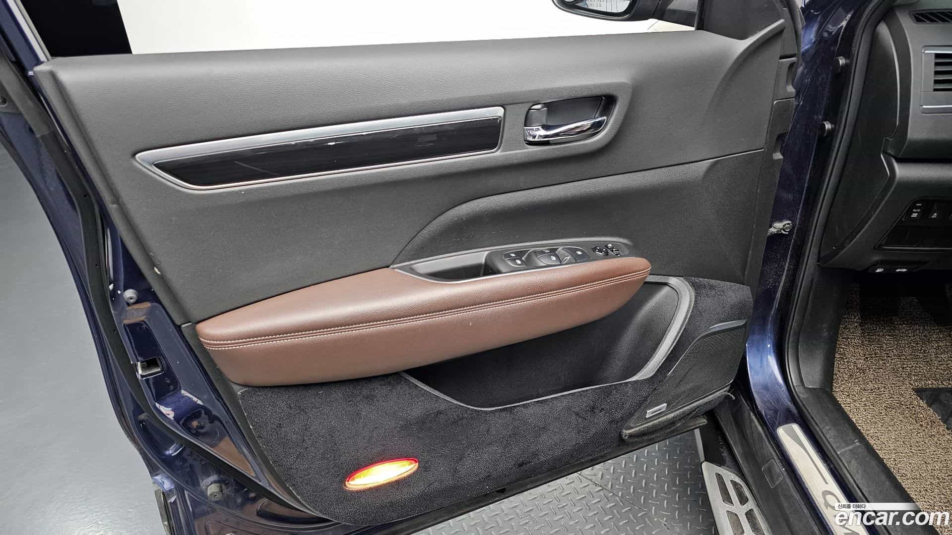 QM6 Renault Korea 2017.1-INNER-034