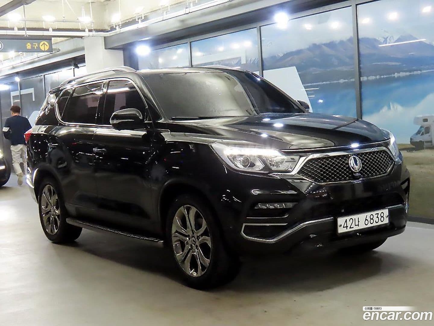 Main__Slider__Photo:Rexton KG Mobility 2018.5-0