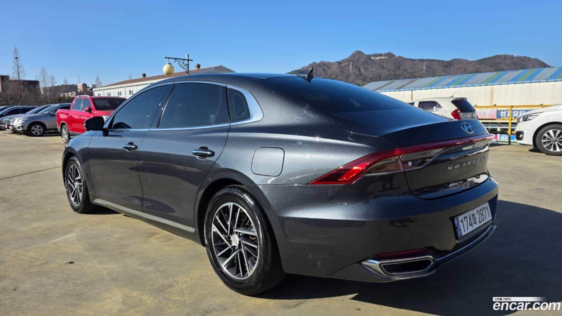 Grandeur Hyundai 2021.0-OUTER-002