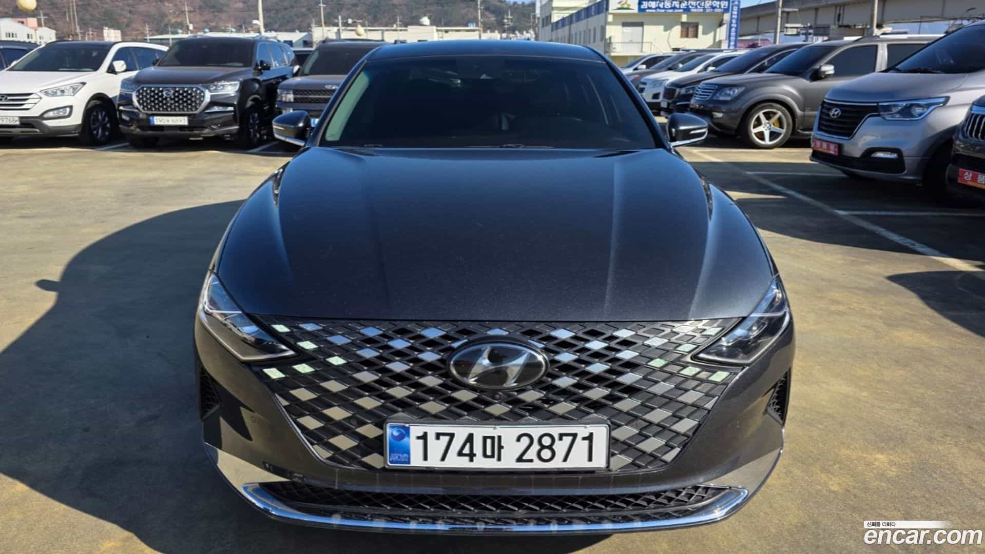 Grandeur Hyundai 2021.0-OUTER-003