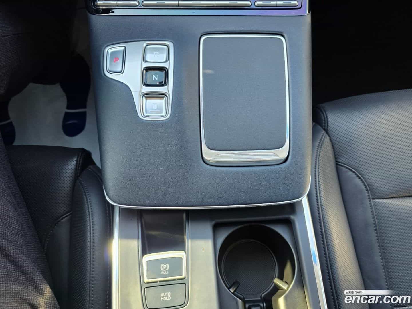 Grandeur Hyundai 2021.0-INNER-009