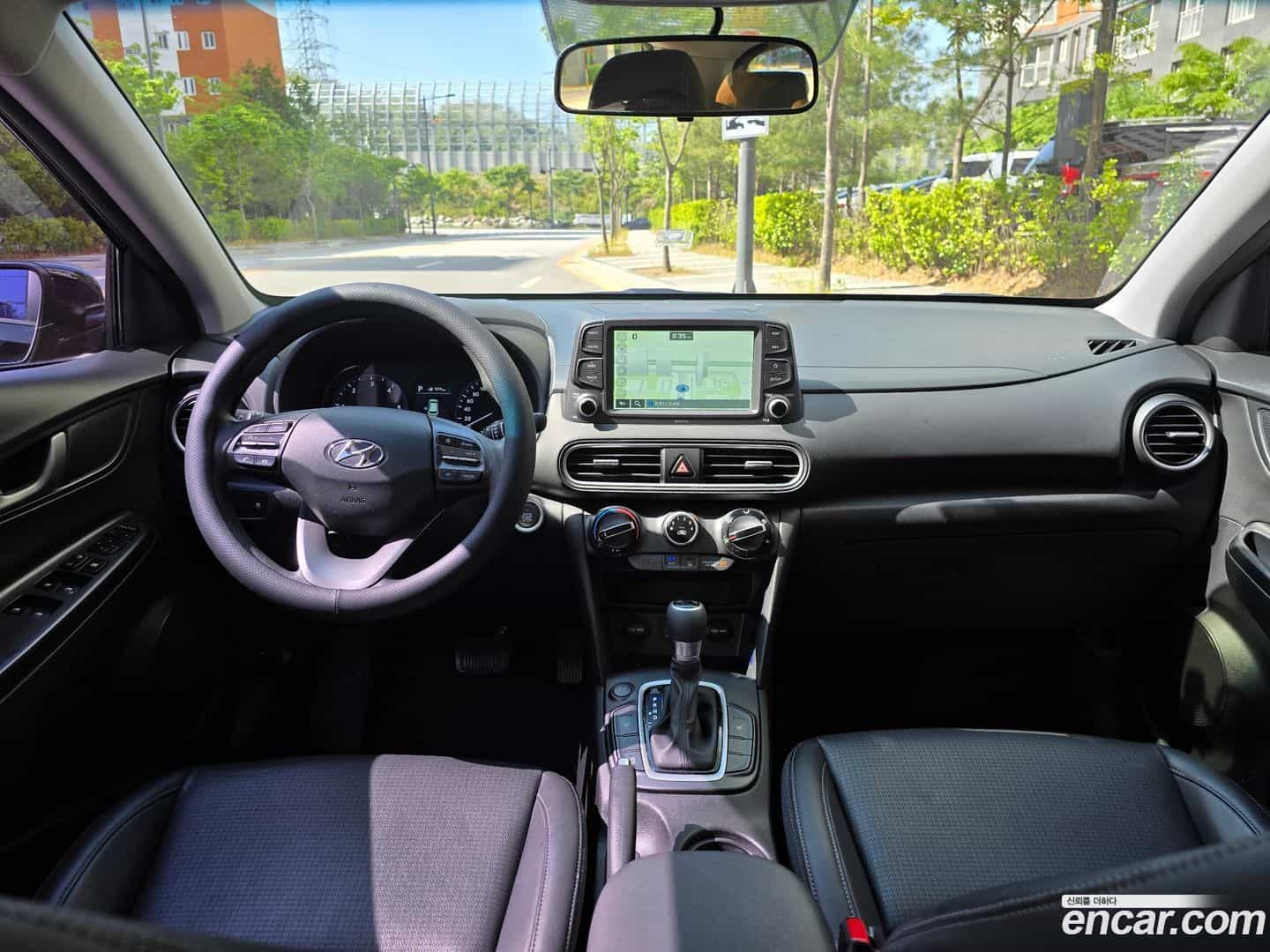 Kona Hyundai 2018.1-INNER-009