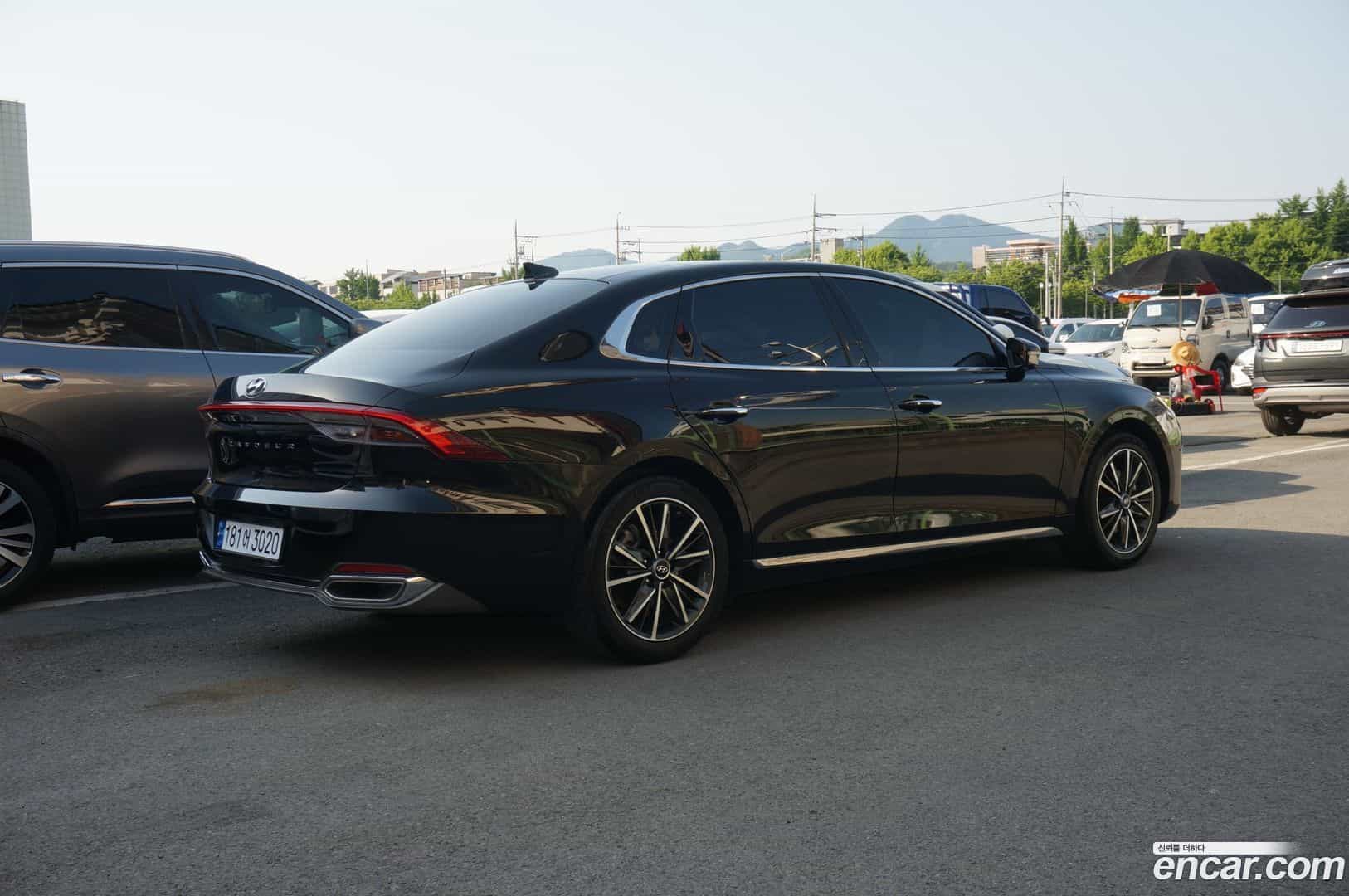 Grandeur Hyundai 2022.3-OUTER-003