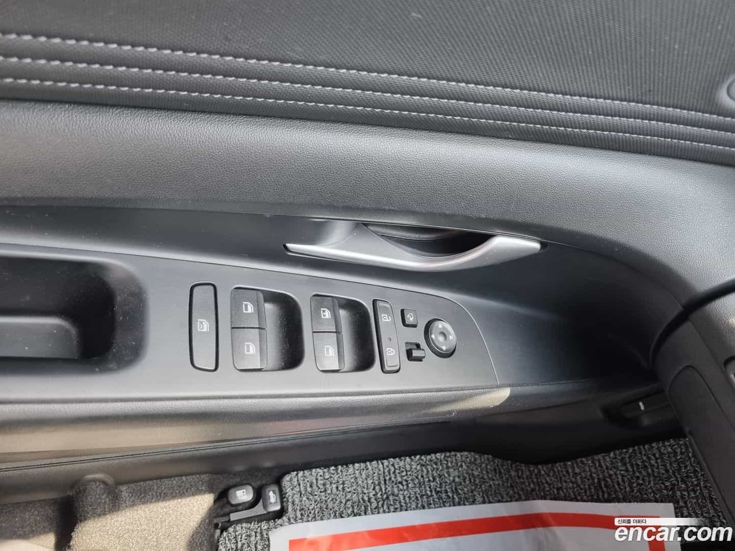 AVANTE Hyundai 2021.3-OPTION-017