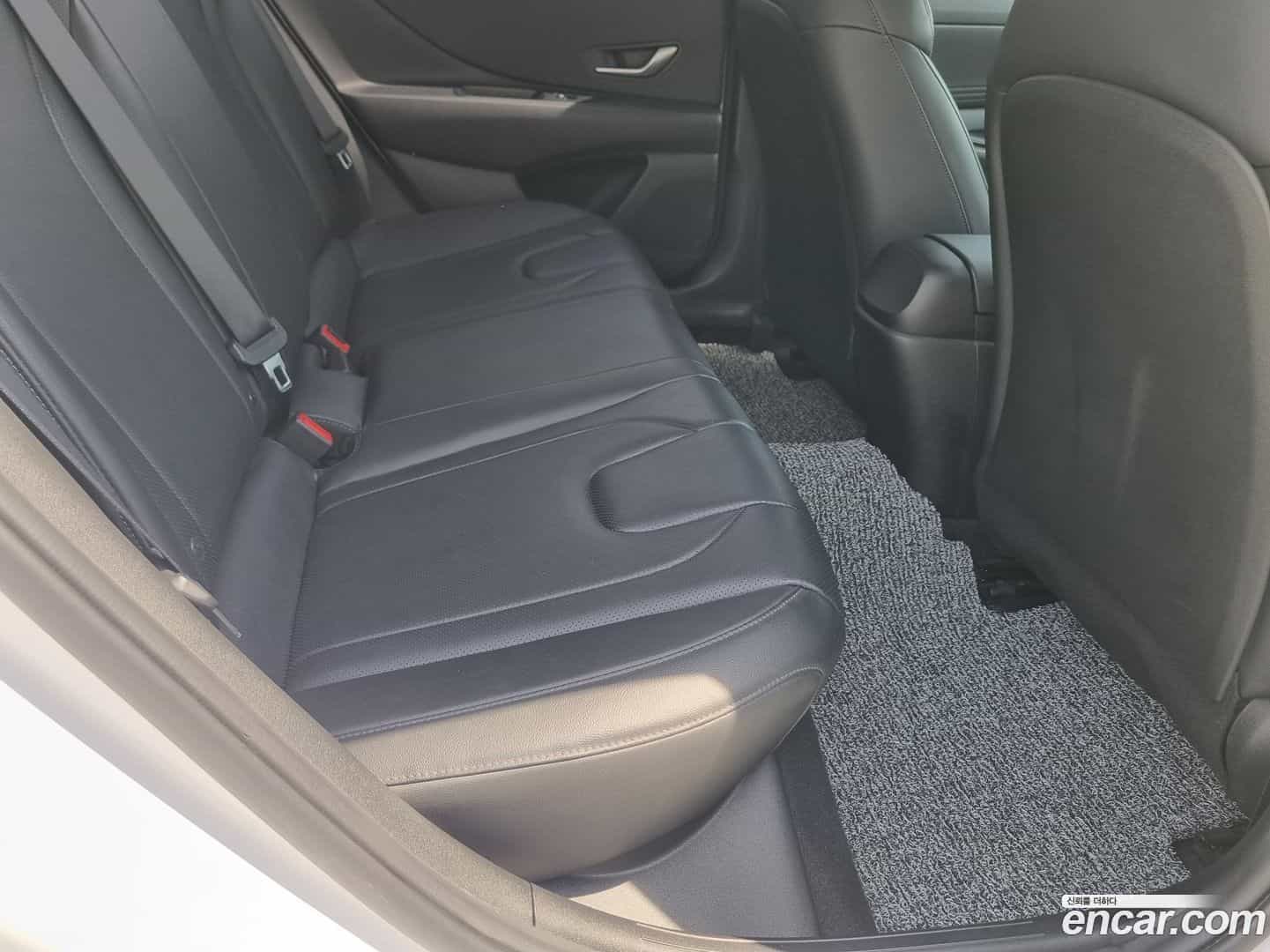 AVANTE Hyundai 2021.3-OPTION-020