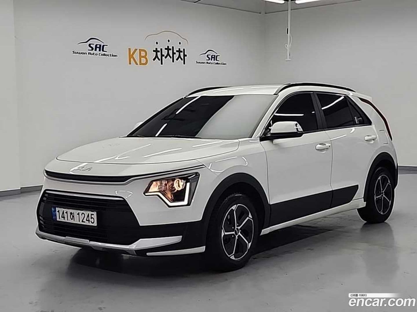 Main__Slider__Photo:Niro Kia 2022.2-0