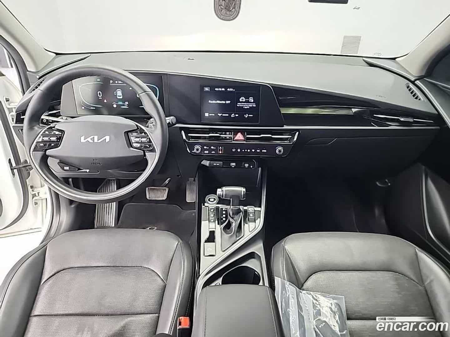 Niro Kia 2022.2-INNER-007