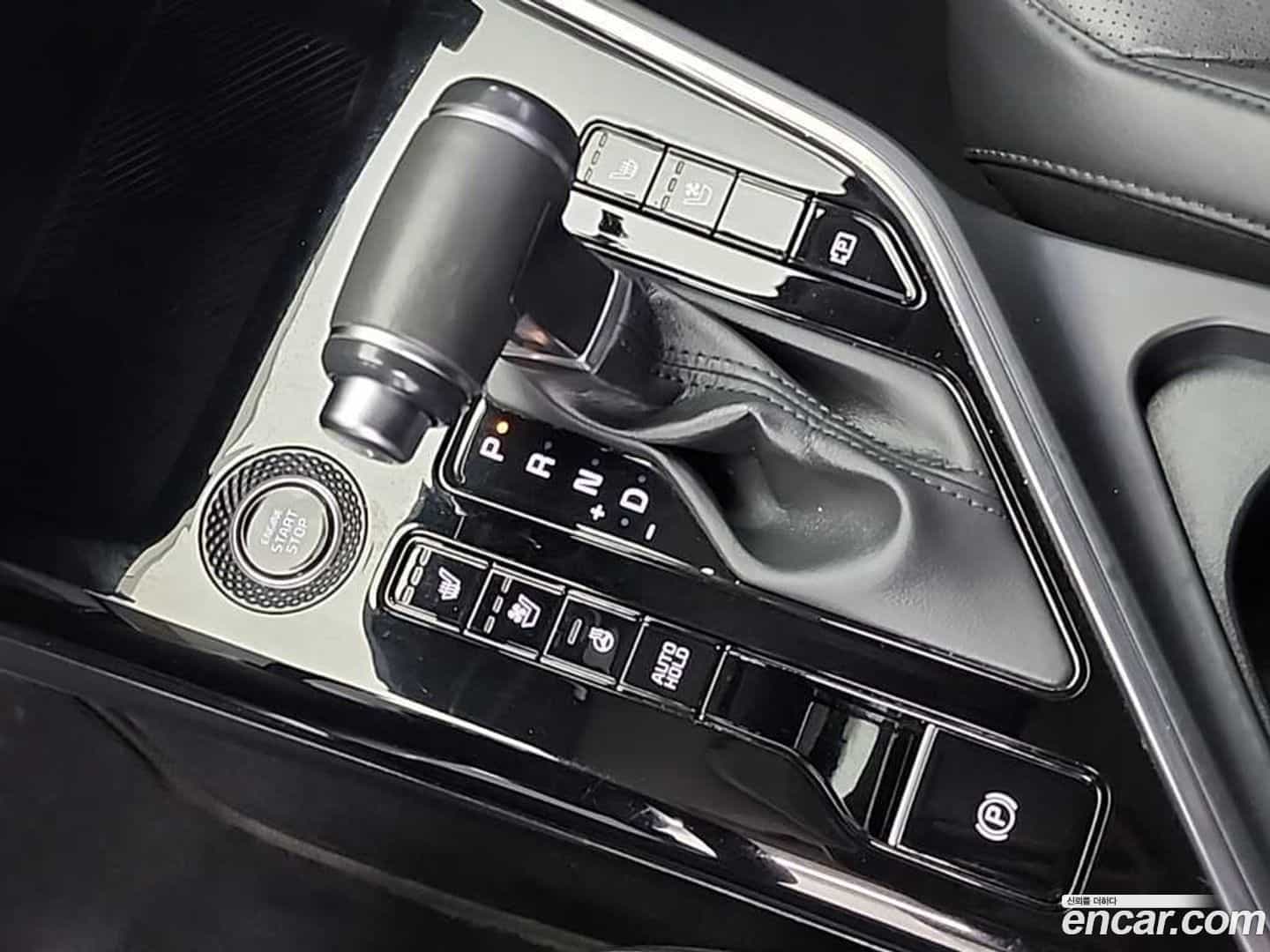 Niro Kia 2022.2-INNER-008